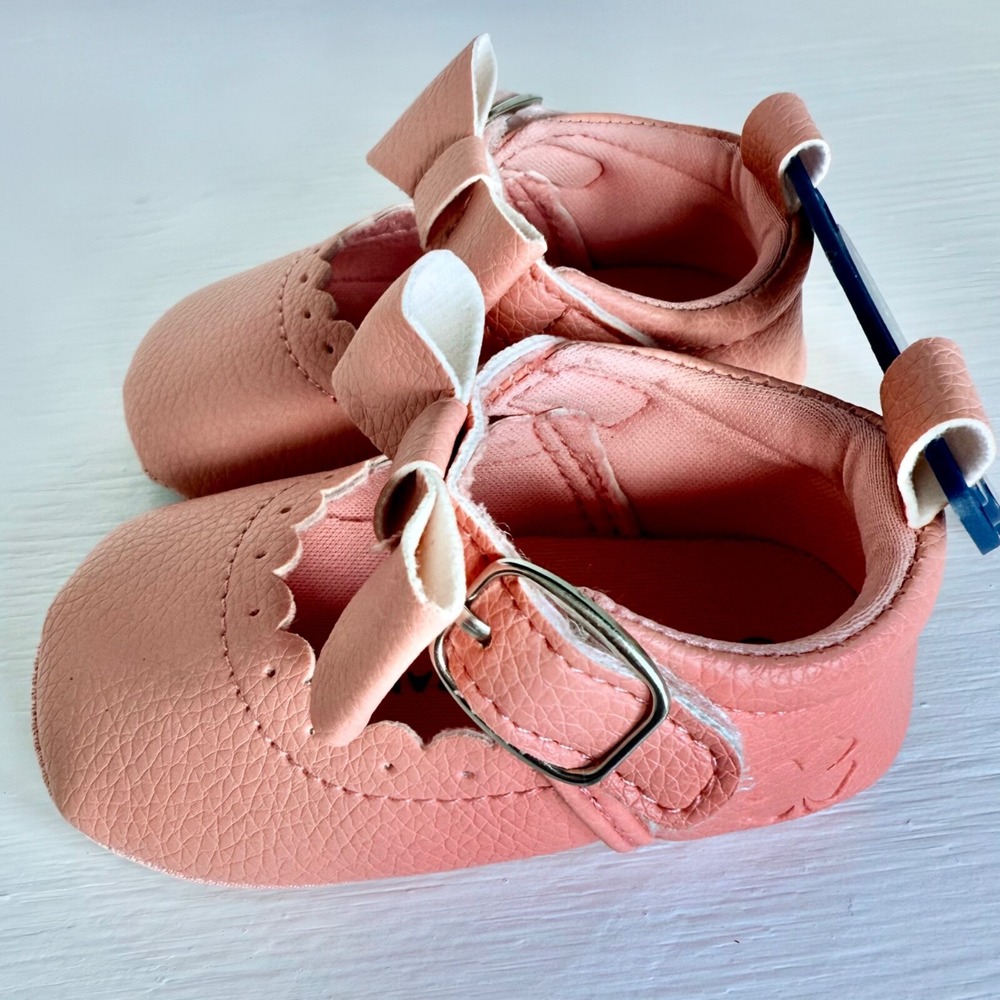 Lucky Brand MaryJane Baby Crib Shoes Blush,Faux Leather,Bow,Infant(2)3-6 MTHS - Picture 4 of 9